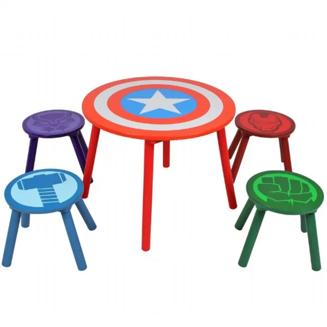 Avengers bord og stole
