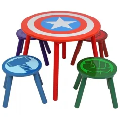 Avengers bord og stole