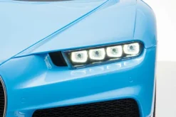 Bugatti Chiron, 12V