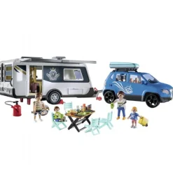 Campingvogn med bil