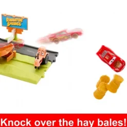 Cars Frank Escape & Stunt Race Playset
