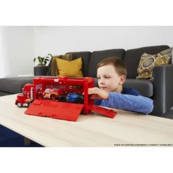 Cars Track Talkers Chat & Haul Mack