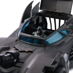 Crusader Batmobile med Figurer