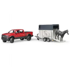 Dodge RAM 2500 med hestetrailer og hest