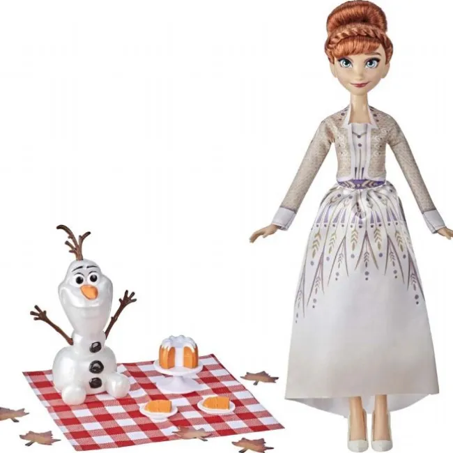 Frost 2 Anna & Olaf Picnic
