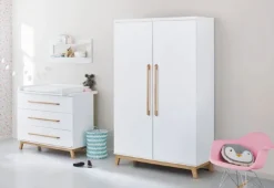 Klædeskab Riva