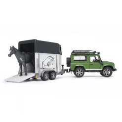 Land Rover med hestetrailer