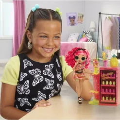 LOL OMG Sweet Nails Pinky Pops Shop