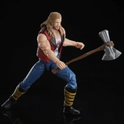 Marvel Love and Thunder Ravager Thor