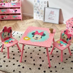 Minnnie Mouse bord og stole