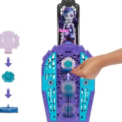 Monster High Skulltimate Twyla