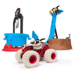 Monster Jam 1:64 Mud Blasters Dunk Tank
