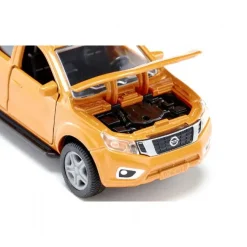 Nissan Navara 1:50