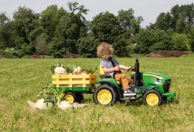 Peg Perego John Deere Ground Force - 12V