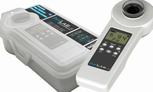 Pool Lab Digital Pool Tester