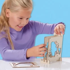 SES Creative - Lyser i mørke