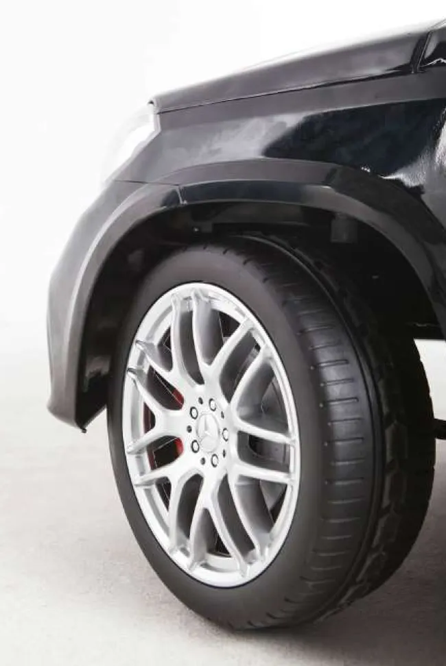 Sort Mercedes GLS 63, 12V