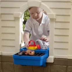 Step2 Grill hytten blå og rød