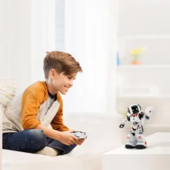 Xtreme Bots Spionrobotten James
